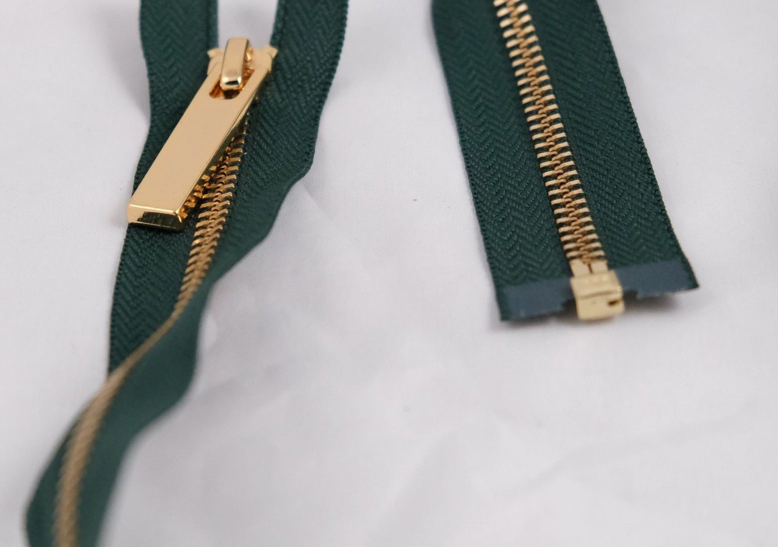Делим цип YKK, Т5, 70 cм