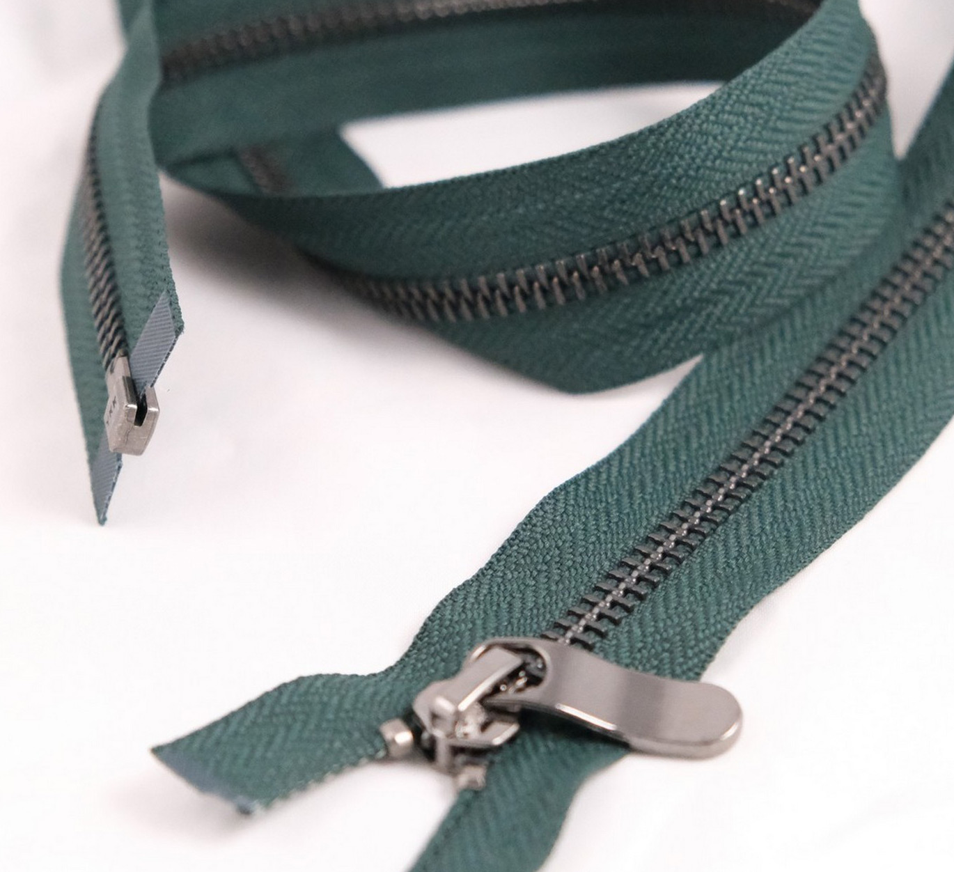 Метален делим цип, YKK, Т5, 85 cм